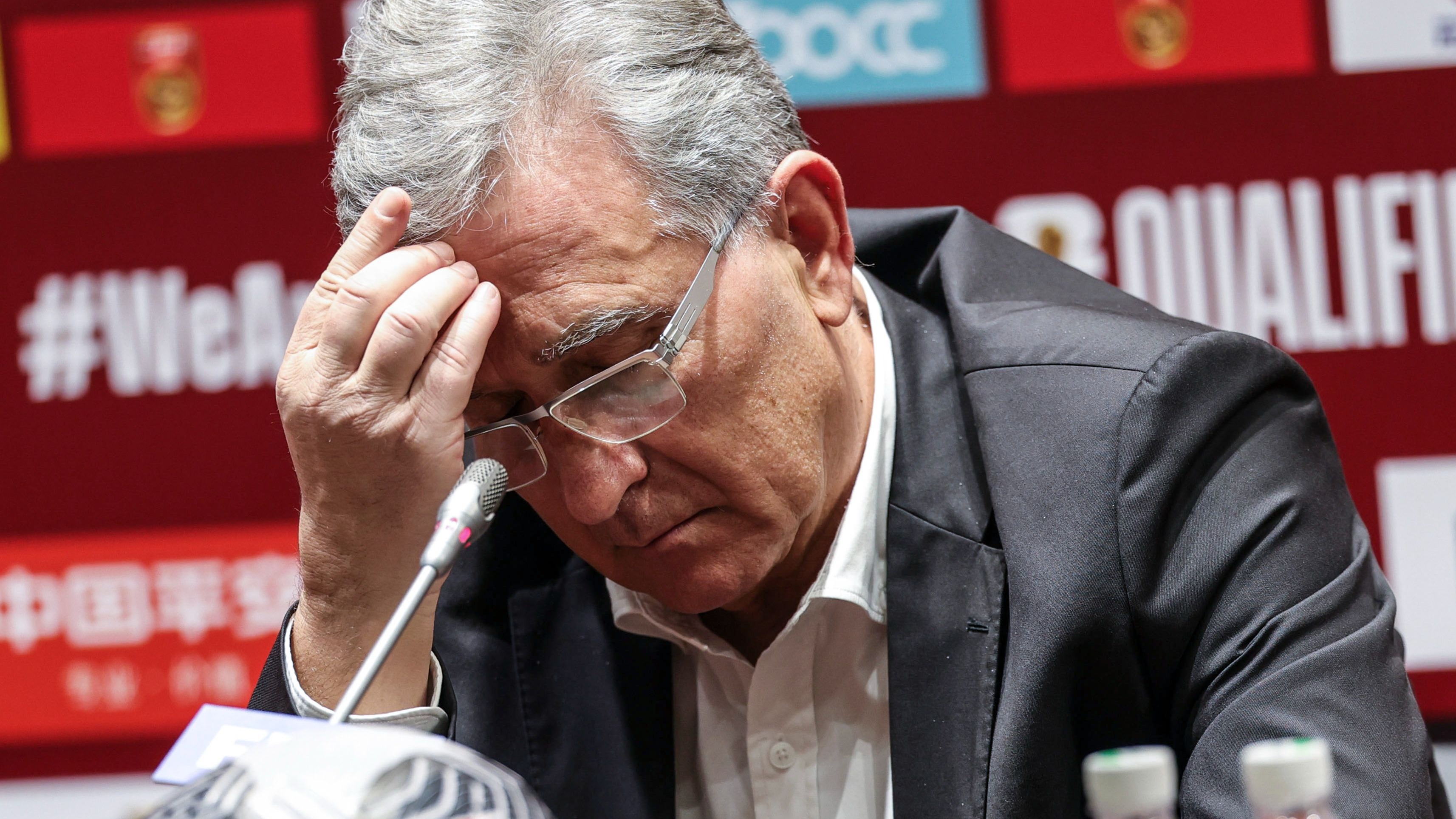 转折点！多特蒙德远射贴柱；全明星赛集结日攻防权衡；压力陡增；轮换策略成焦点的简单介绍-爱游戏官方网站